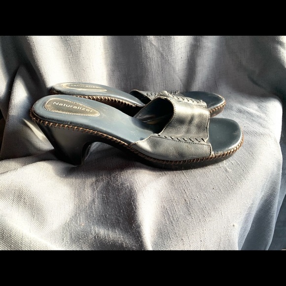 Naturalizer blue grey slip on sandals with low wedge heel size 9 - Picture 3 of 5